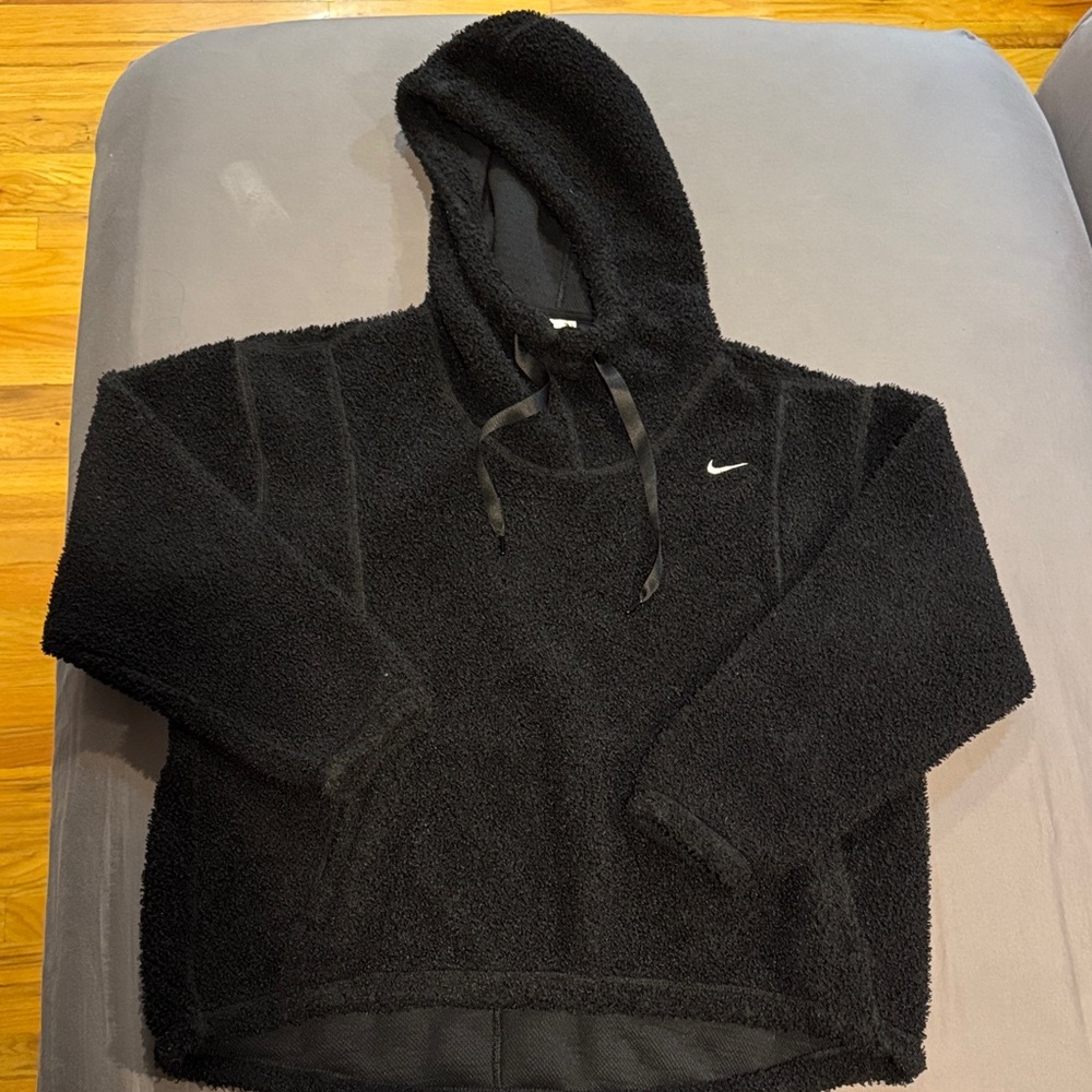 Nike pullover - image 1